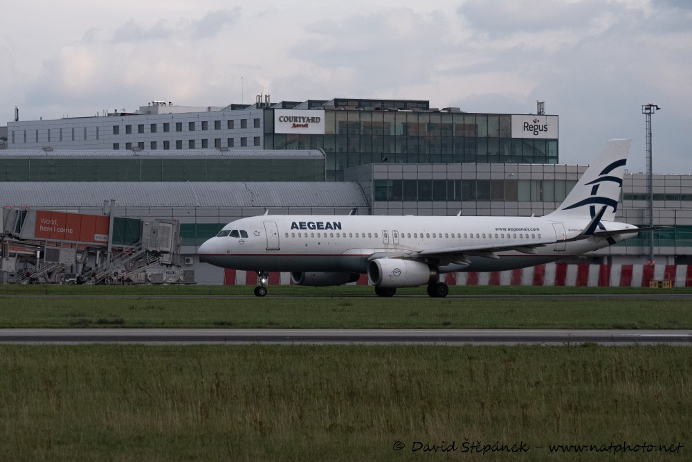 Airbus A320 (Aegean)